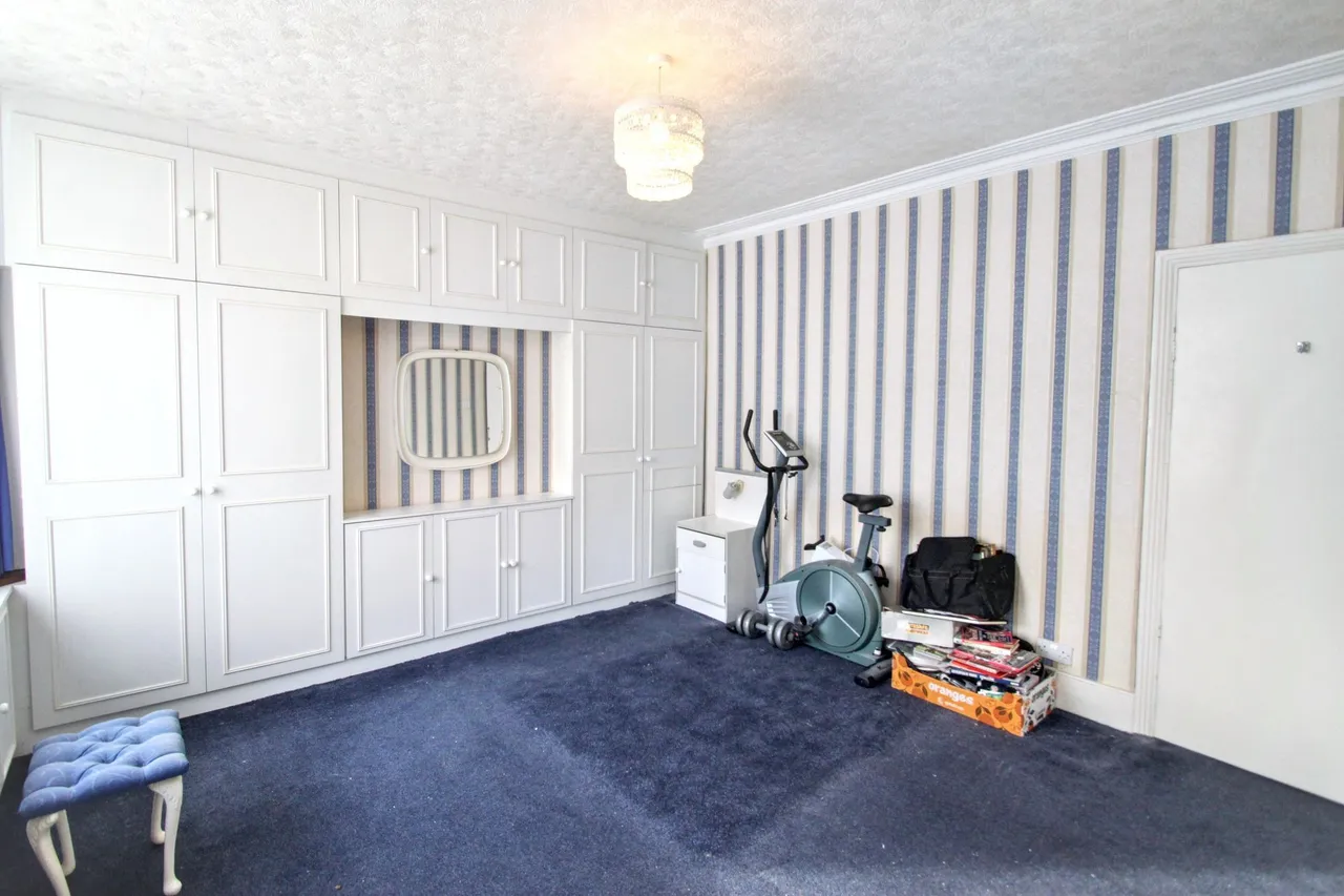 Wickham Road, London, E4, photo 13