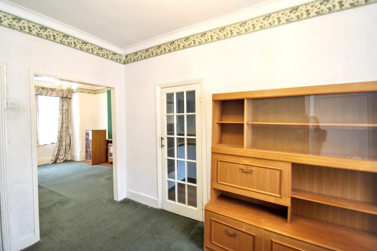 Wickham Road, London, E4, photo 8