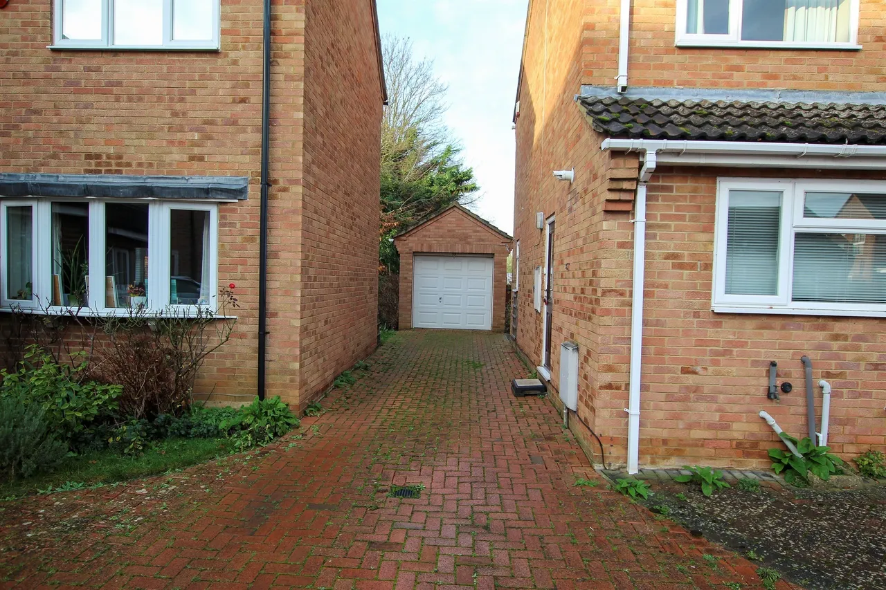 Henry Morris Road, Impington, CB24, photo 16