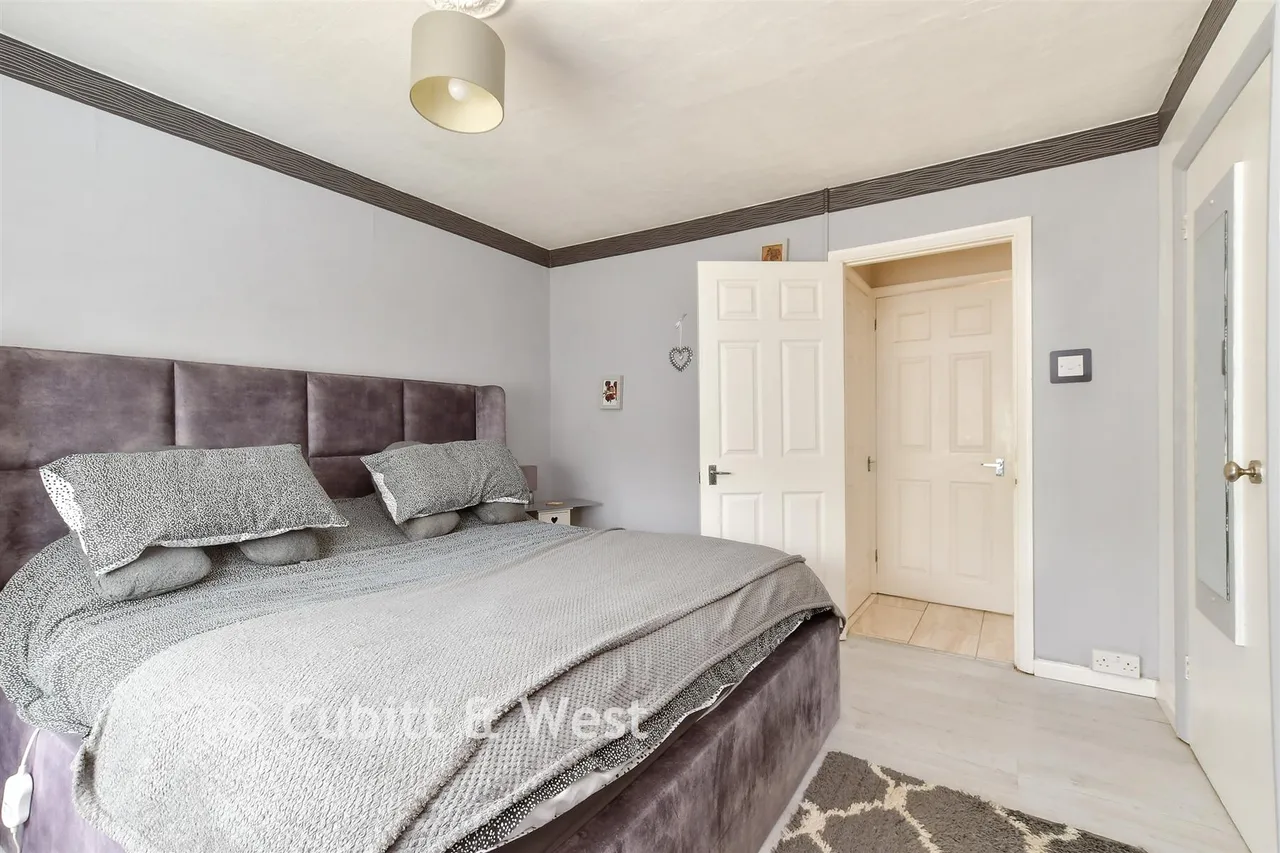 Hunston Close, Brighton, BN2, photo 7