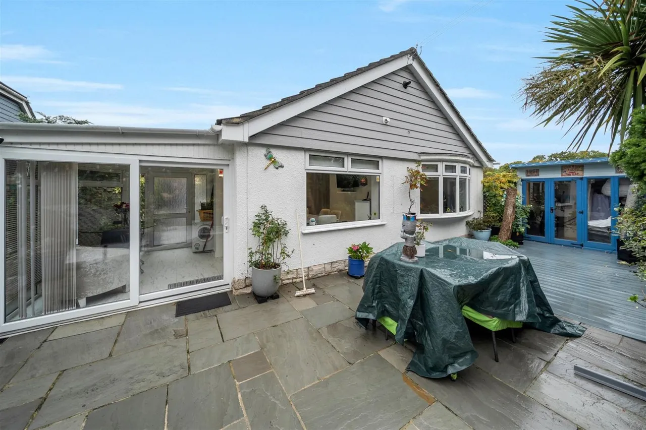 Hillside Road, Corfe Mullen, BH21, photo 25