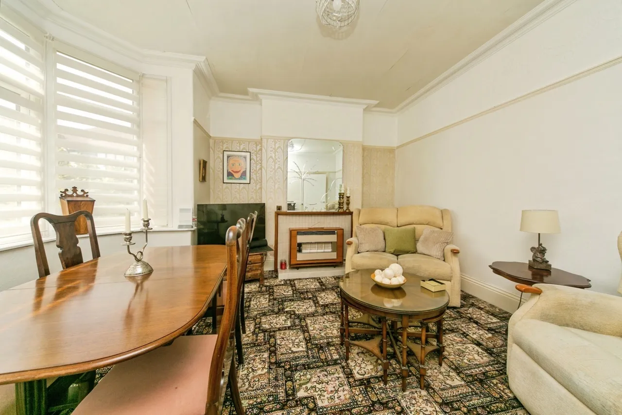 Endsleigh Road, Old Colwyn, LL29, photo 12