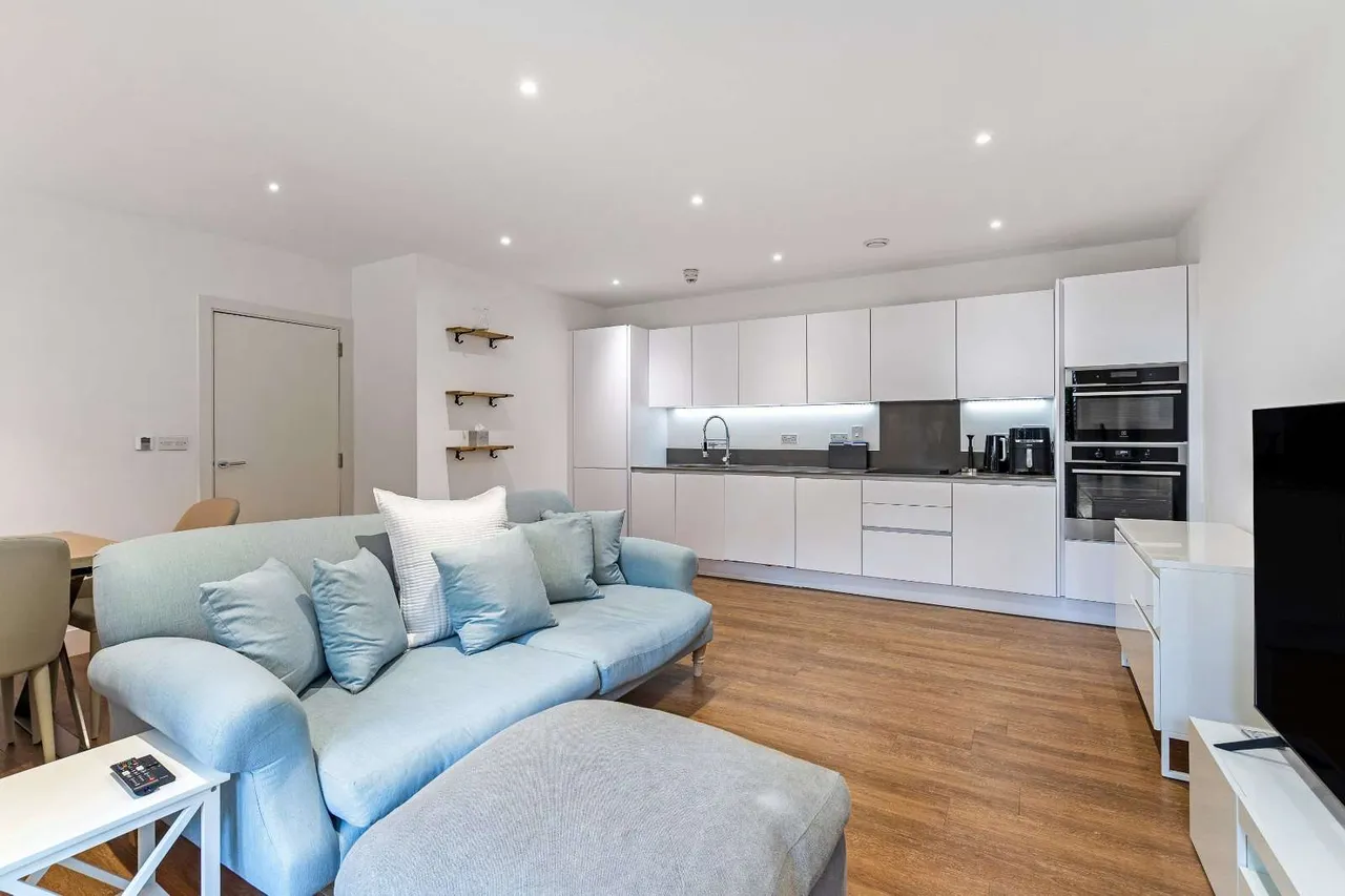Pipit Drive, Putney, SW15, photo 9