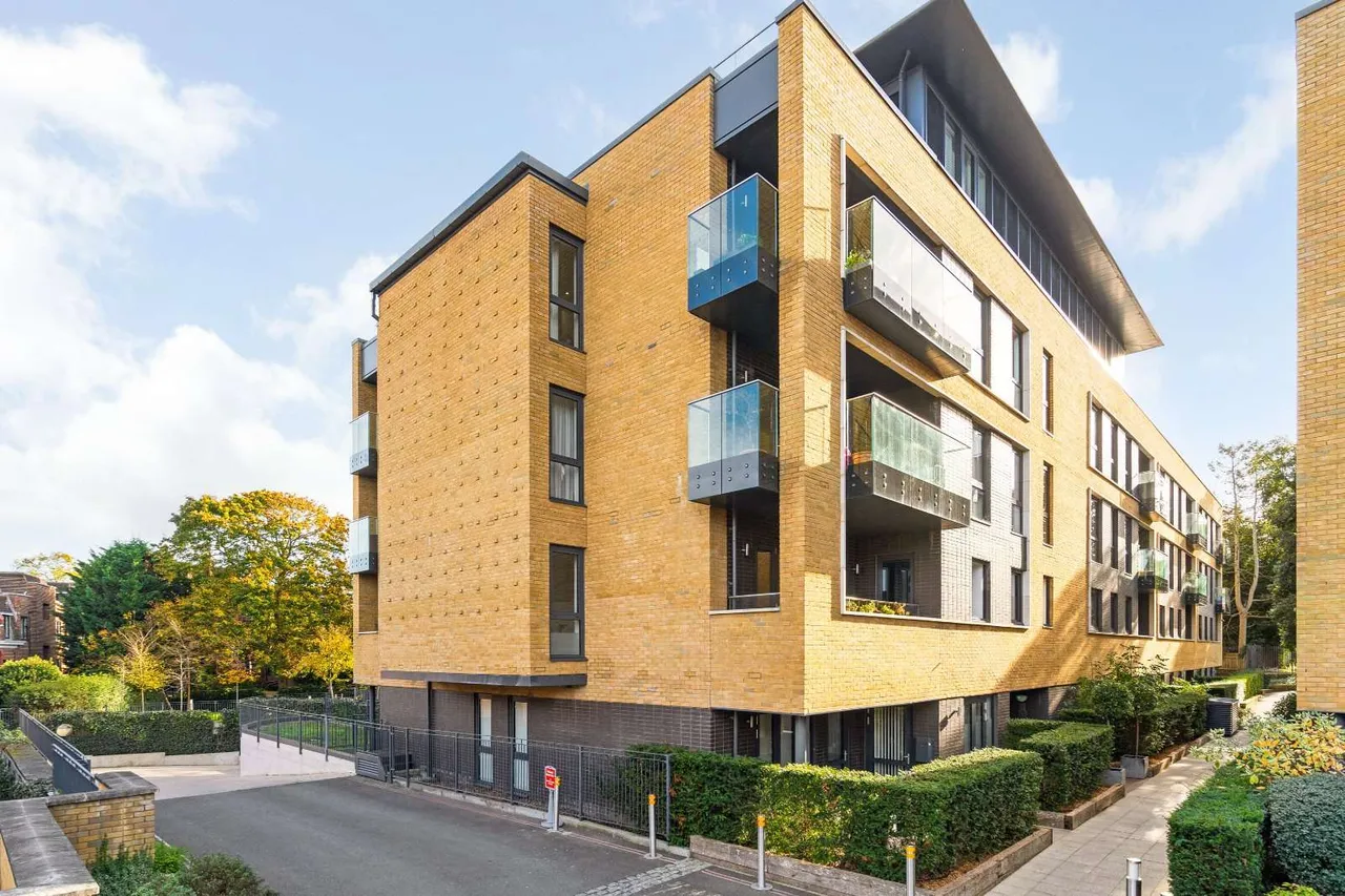 Pipit Drive, Putney, SW15, photo 5