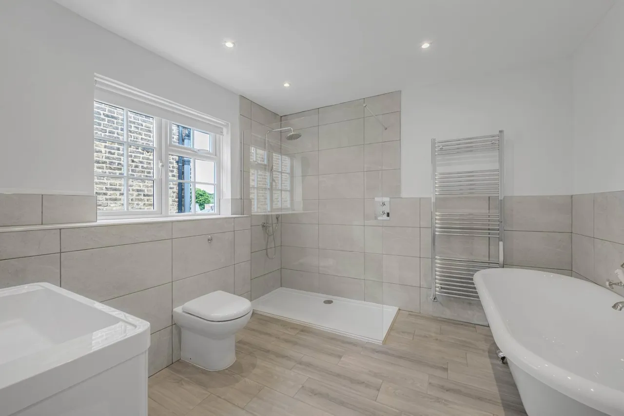 Lawn Crescent, Richmond, TW9, photo 10