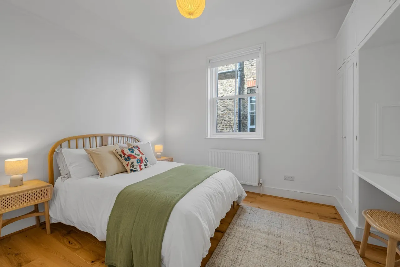Lawn Crescent, Richmond, TW9, photo 9