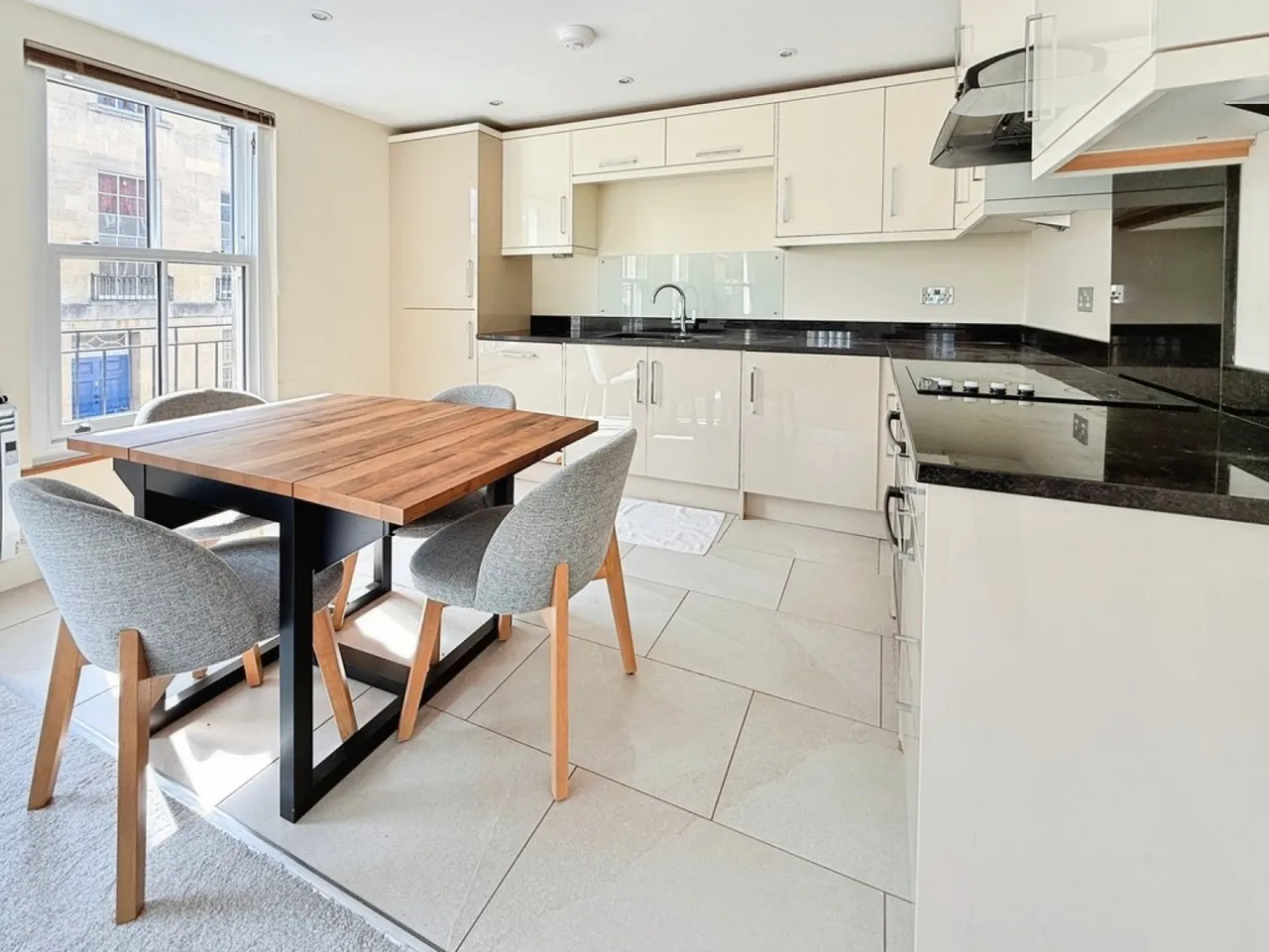 St Georges Place, photo 2