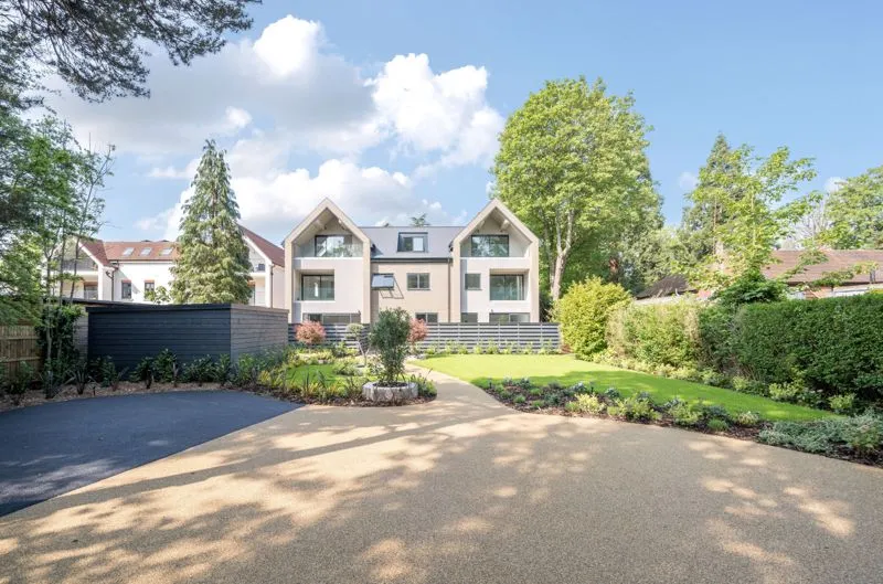 2 bed flat for sale — Smitham Bottom Lane, West Purley CR8 3ES