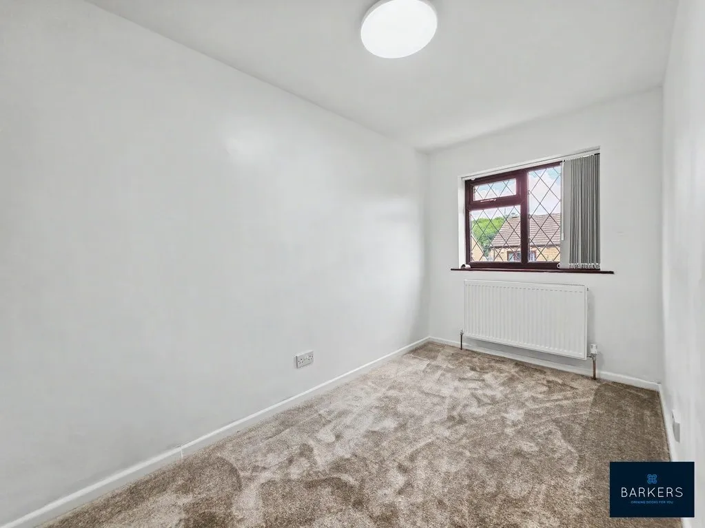 Amber Street, Batley WF17 8HH, photo 8