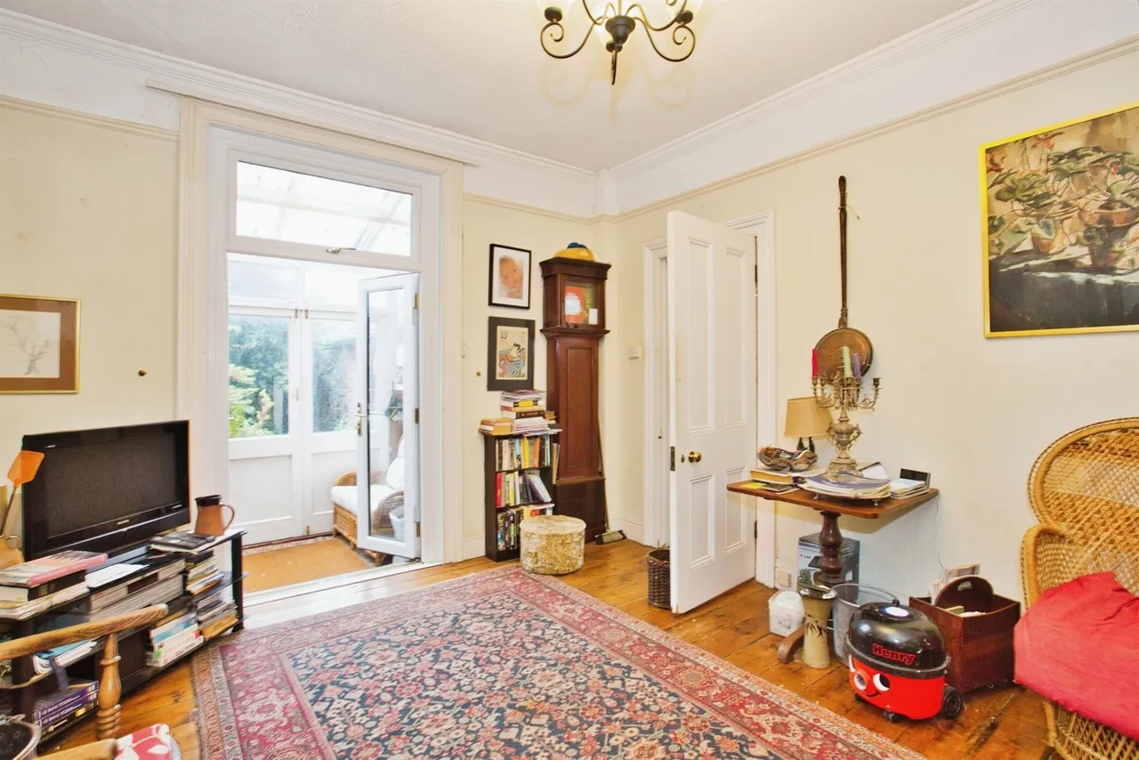 Colmer Road, Yeovil, BA21, photo 2