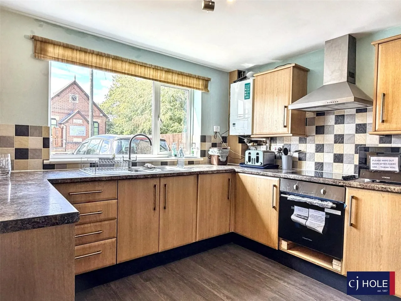 Hucclecote Road, Hucclecote, GL3, photo 2