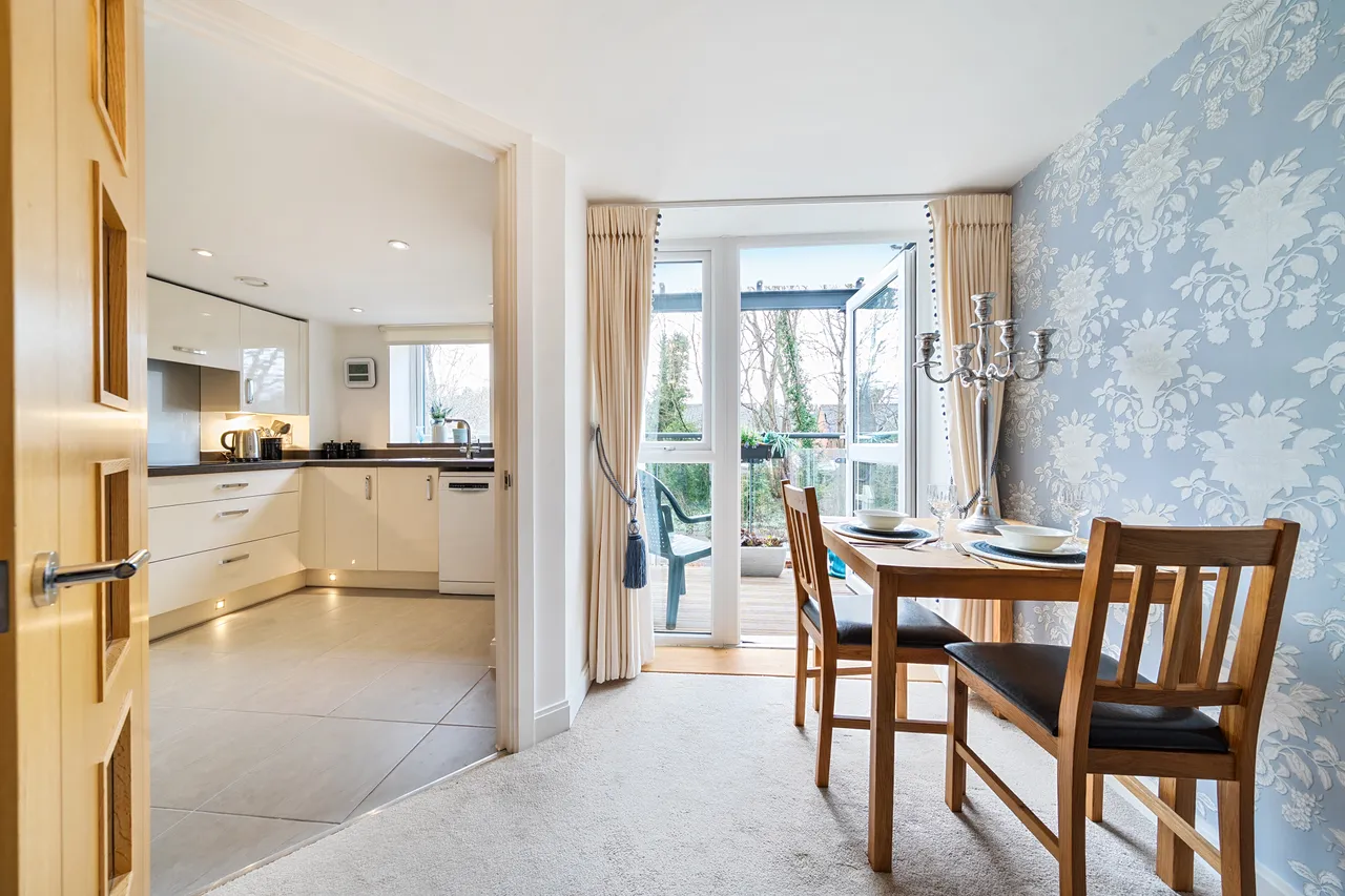 Reading Road, Henley-On-Thames, RG9, photo 4