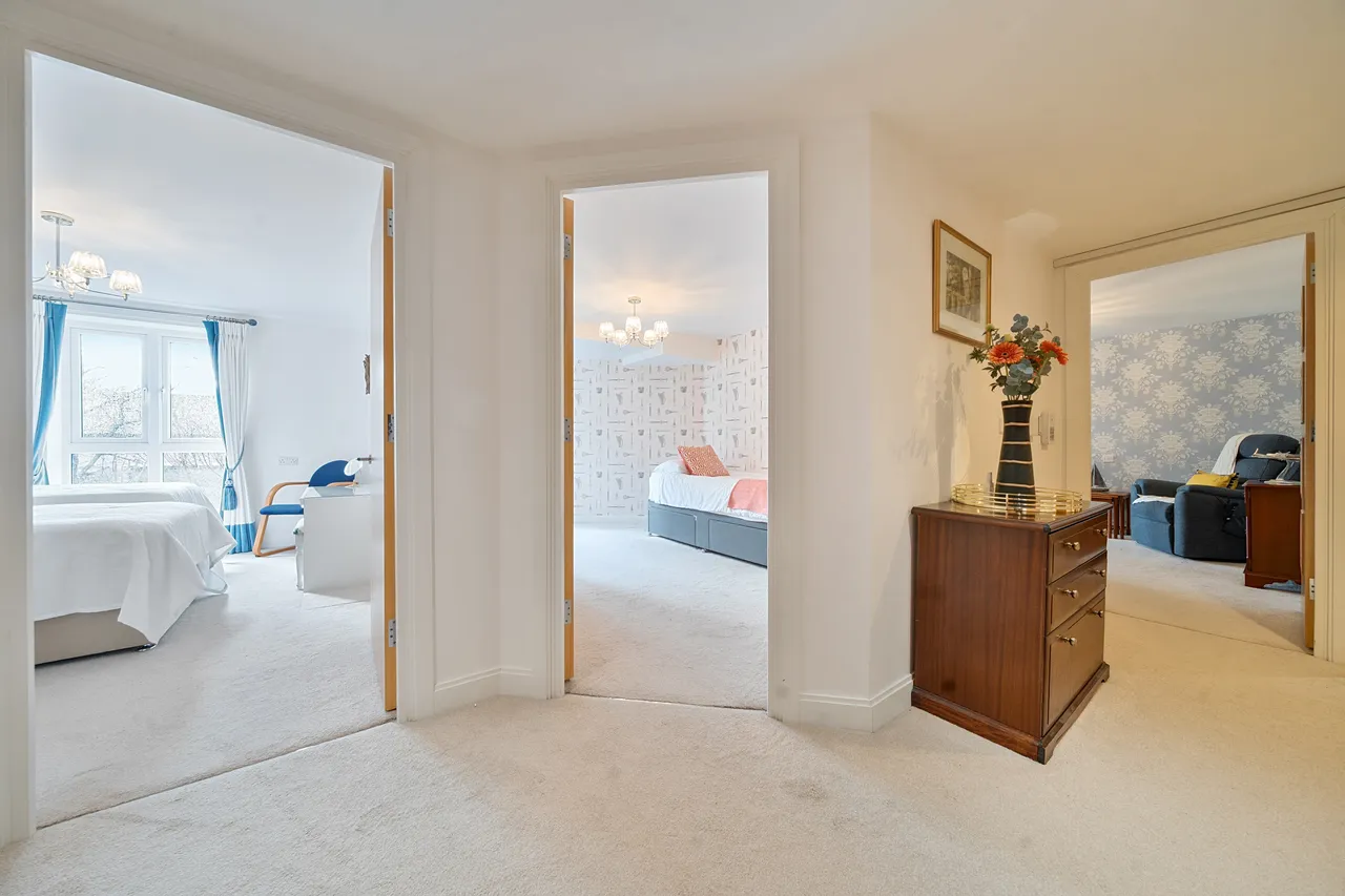 Reading Road, Henley-On-Thames, RG9, photo 5