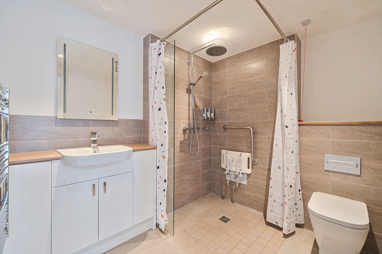 Reading Road, Henley-On-Thames, RG9, photo 13