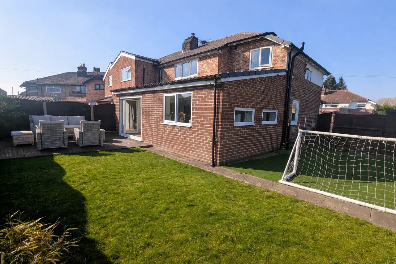 Malpas Drive, Timperley, photo 21