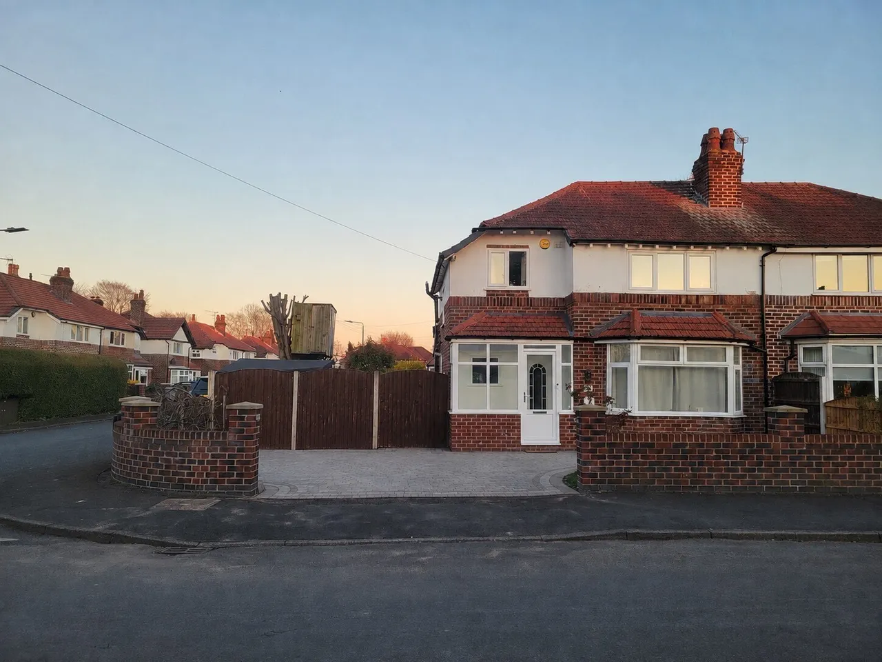 3 bed house to rent — Malpas Drive, Timperley