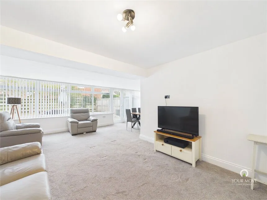 Carlton Close, Ouston, Durham, DH2, photo 3