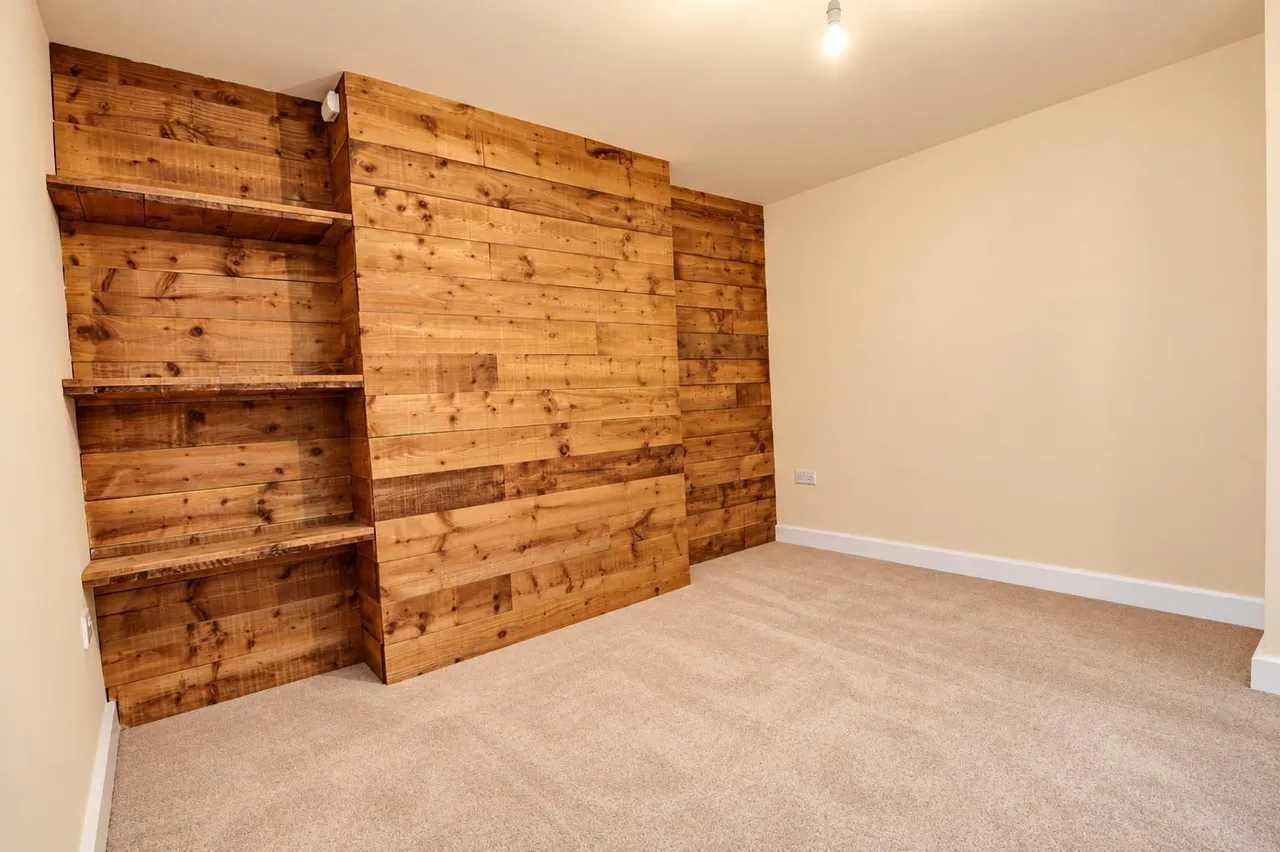Totteridge Road, HP13, photo 5