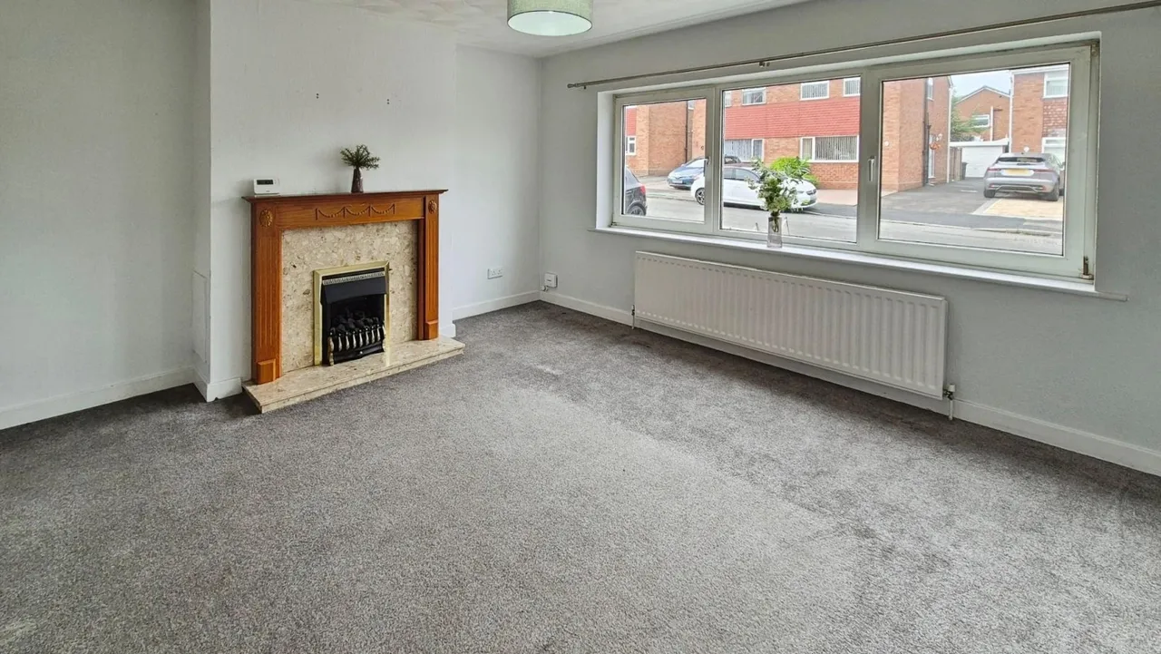 Hunter Avenue, Burntwood, WS7, photo 2