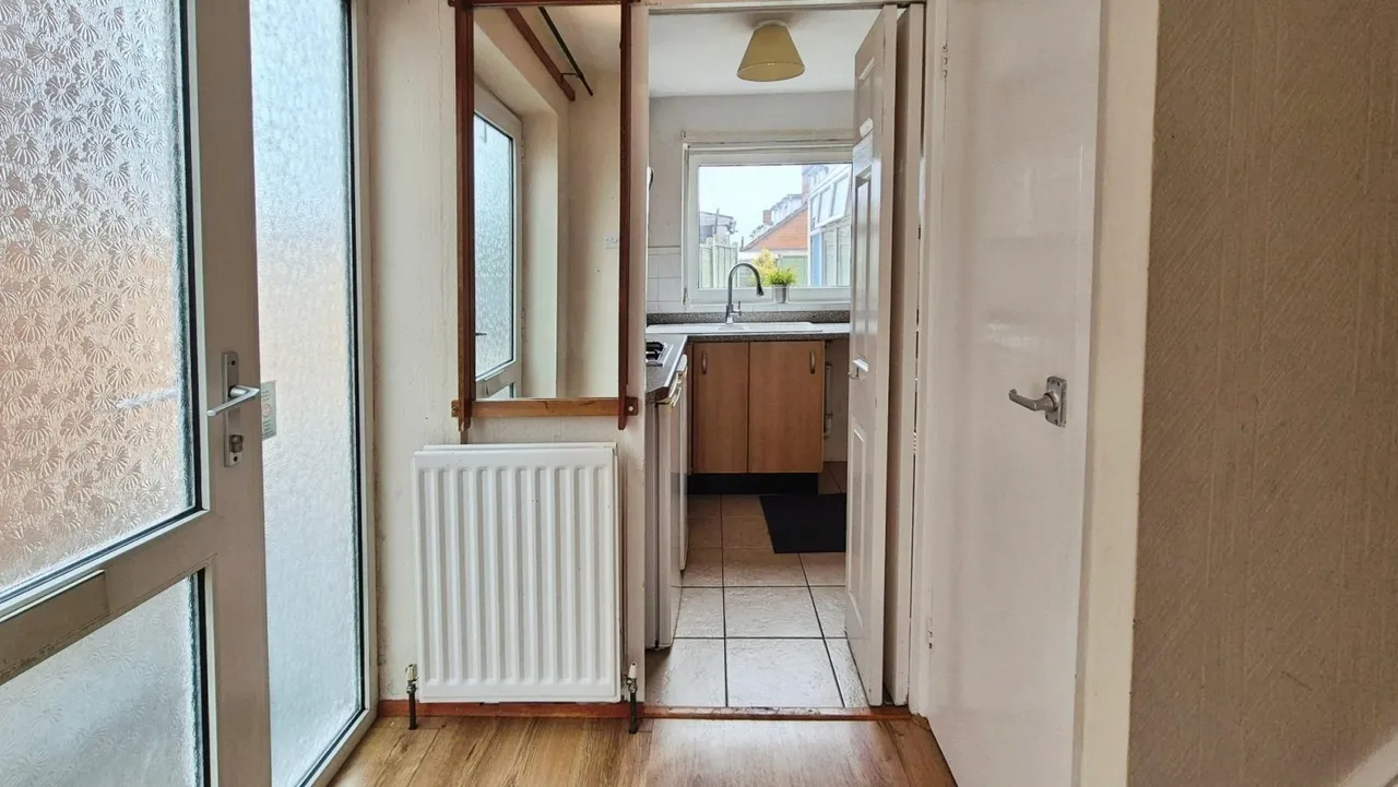 Hunter Avenue, Burntwood, WS7, photo 4