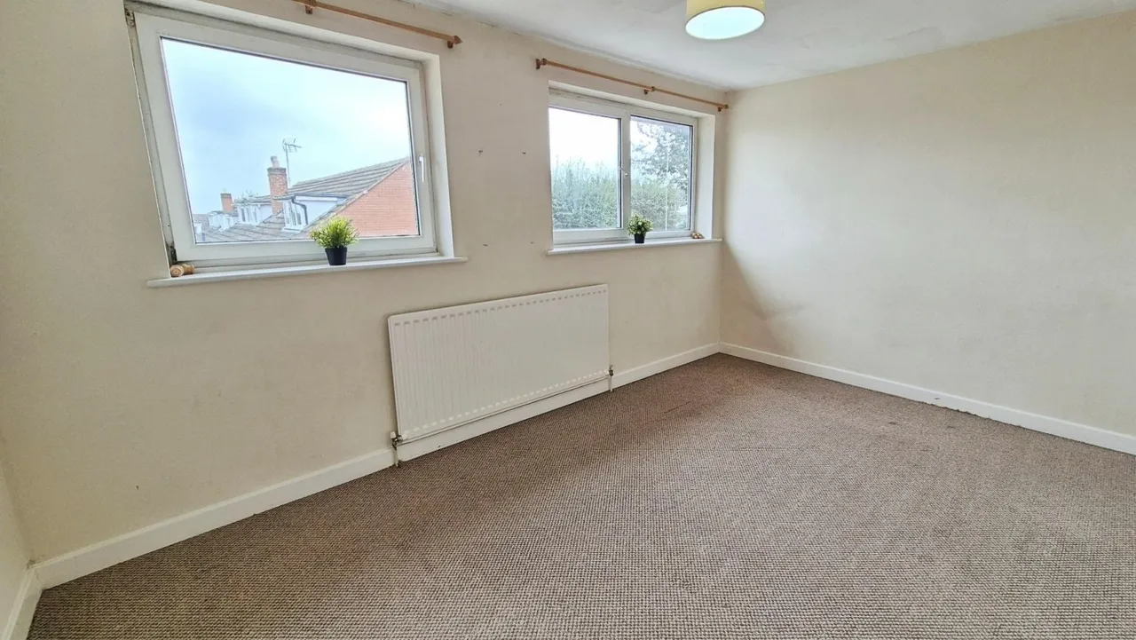 Hunter Avenue, Burntwood, WS7, photo 13