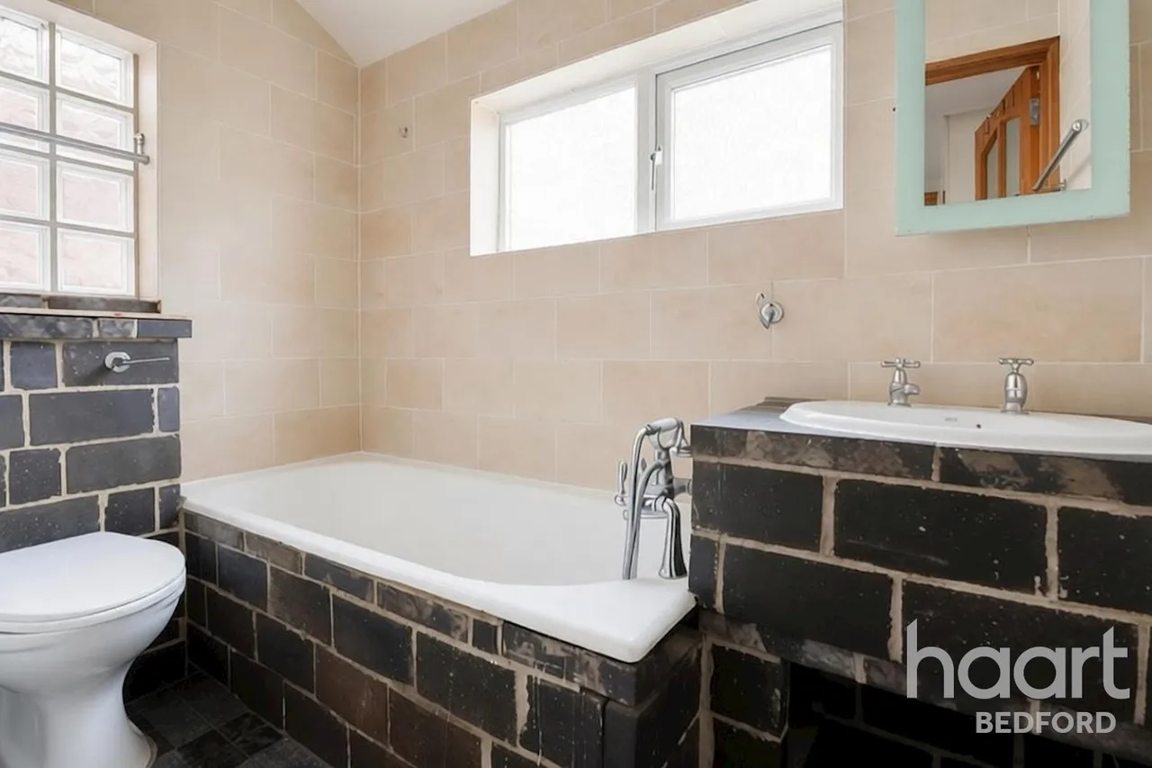 Althorpe Street, MK42, photo 12