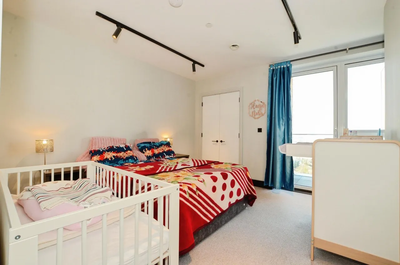 Merrick Road, Southall, UB2, photo 10