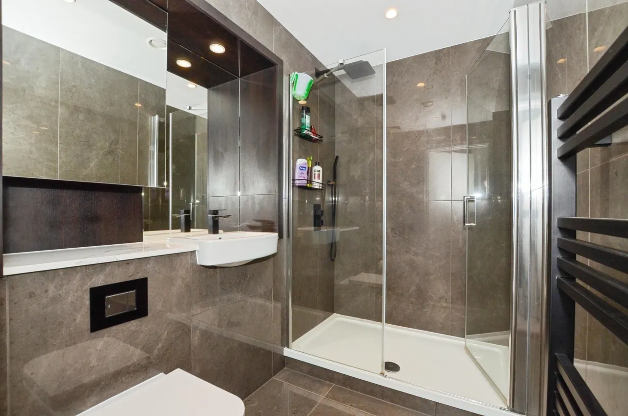 Merrick Road, Southall, UB2, photo 12