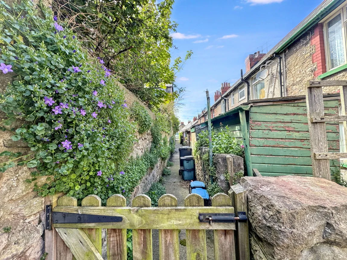 Wellington Road, Old Colwyn, Colwyn Bay, Conwy, LL29 9ND, photo 15