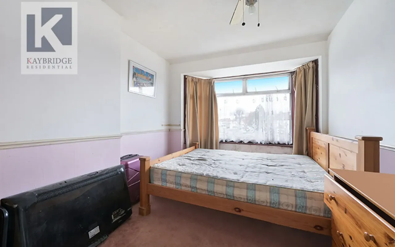 Esher Avenue, Cheam, SM3, photo 9