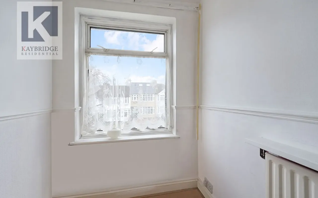Esher Avenue, Cheam, SM3, photo 12