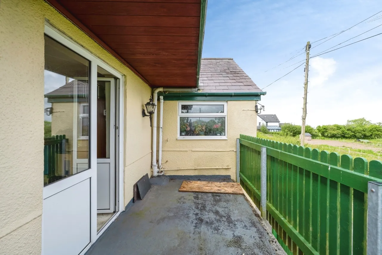 Maesybont, Llanelli, SA14, photo 17