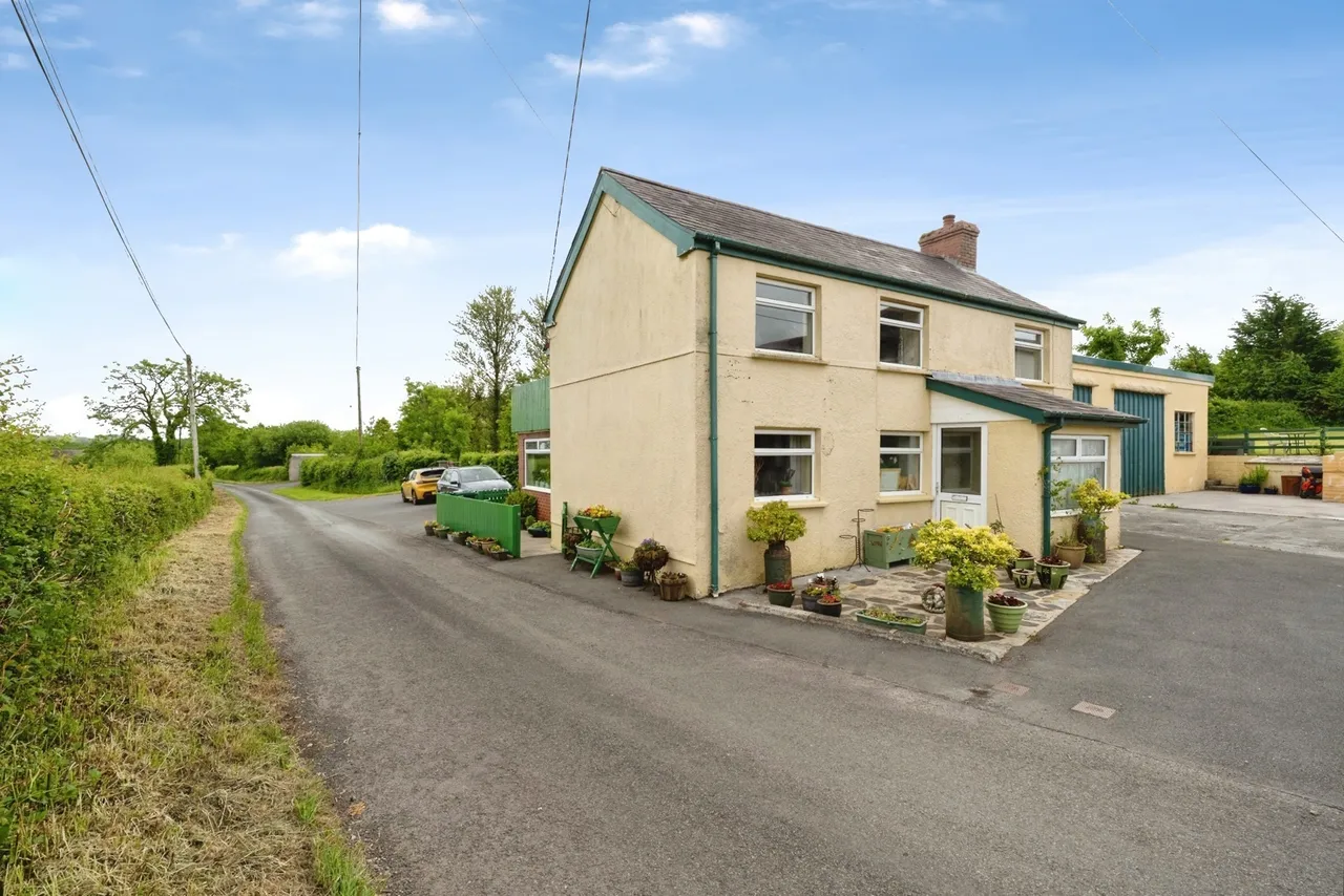 Maesybont, Llanelli, SA14, photo 23
