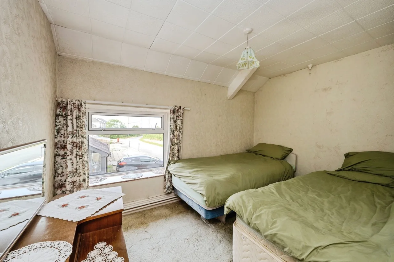 Maesybont, Llanelli, SA14, photo 21