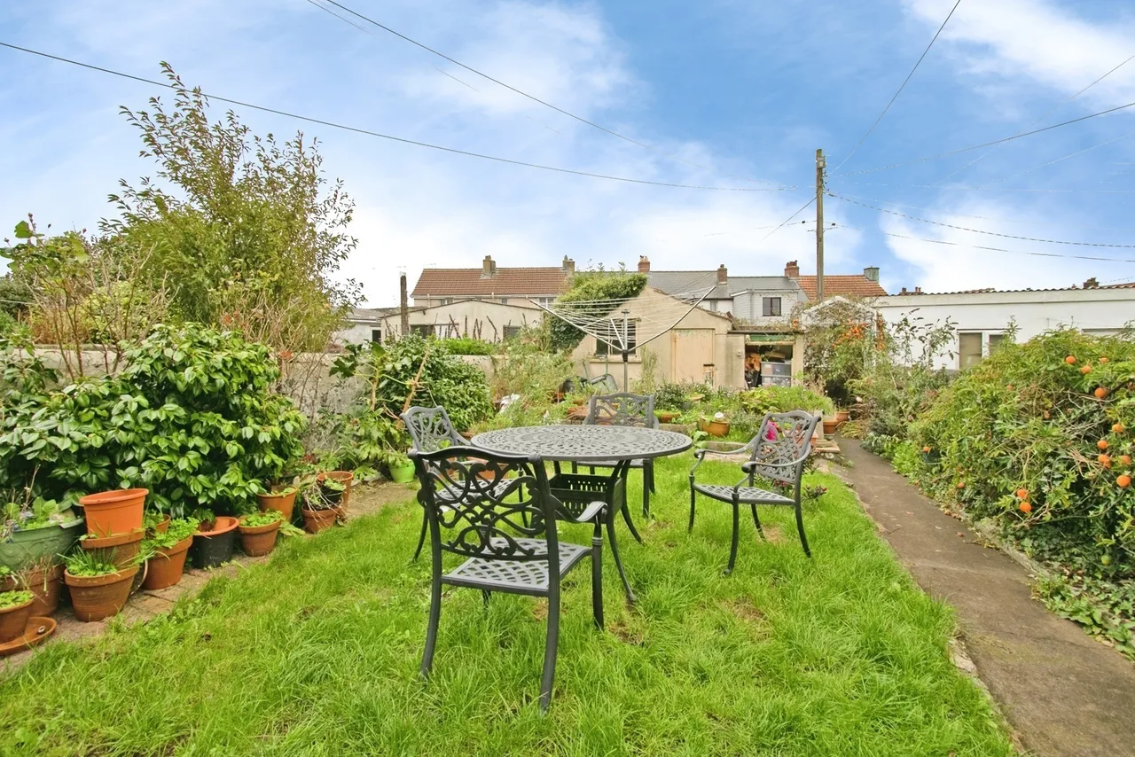 Hughville Street, Camborne, TR14, photo 4