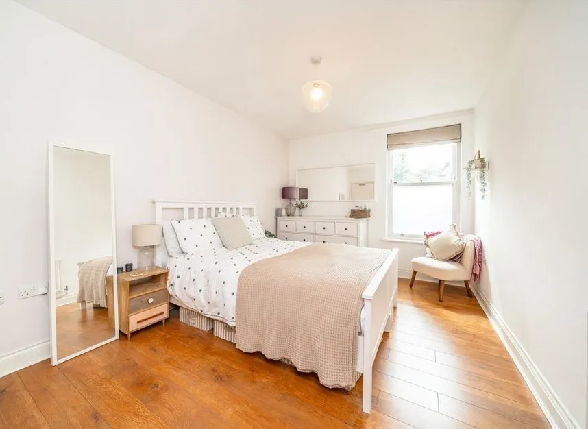 Ferndale Road, Clapham, SW4, photo 6