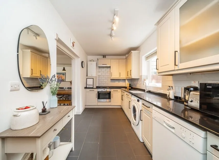 Ferndale Road, Clapham, SW4, photo 3