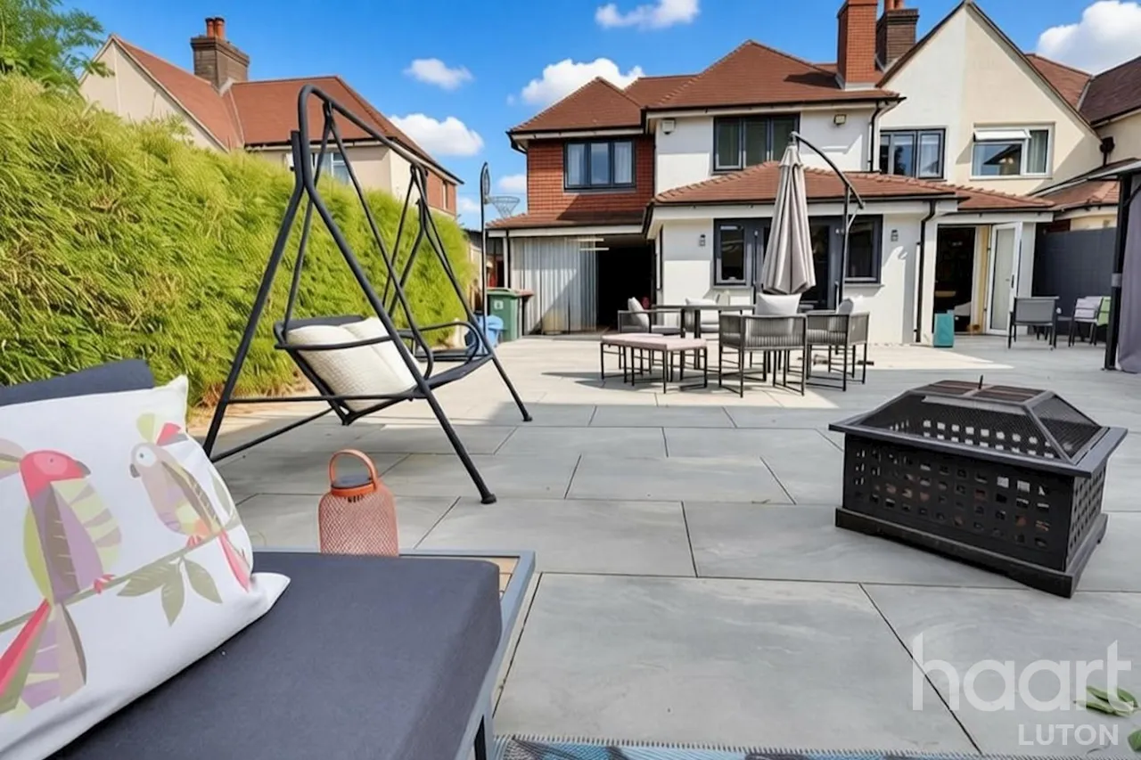 Markyate Road, Luton, LU1, photo 44