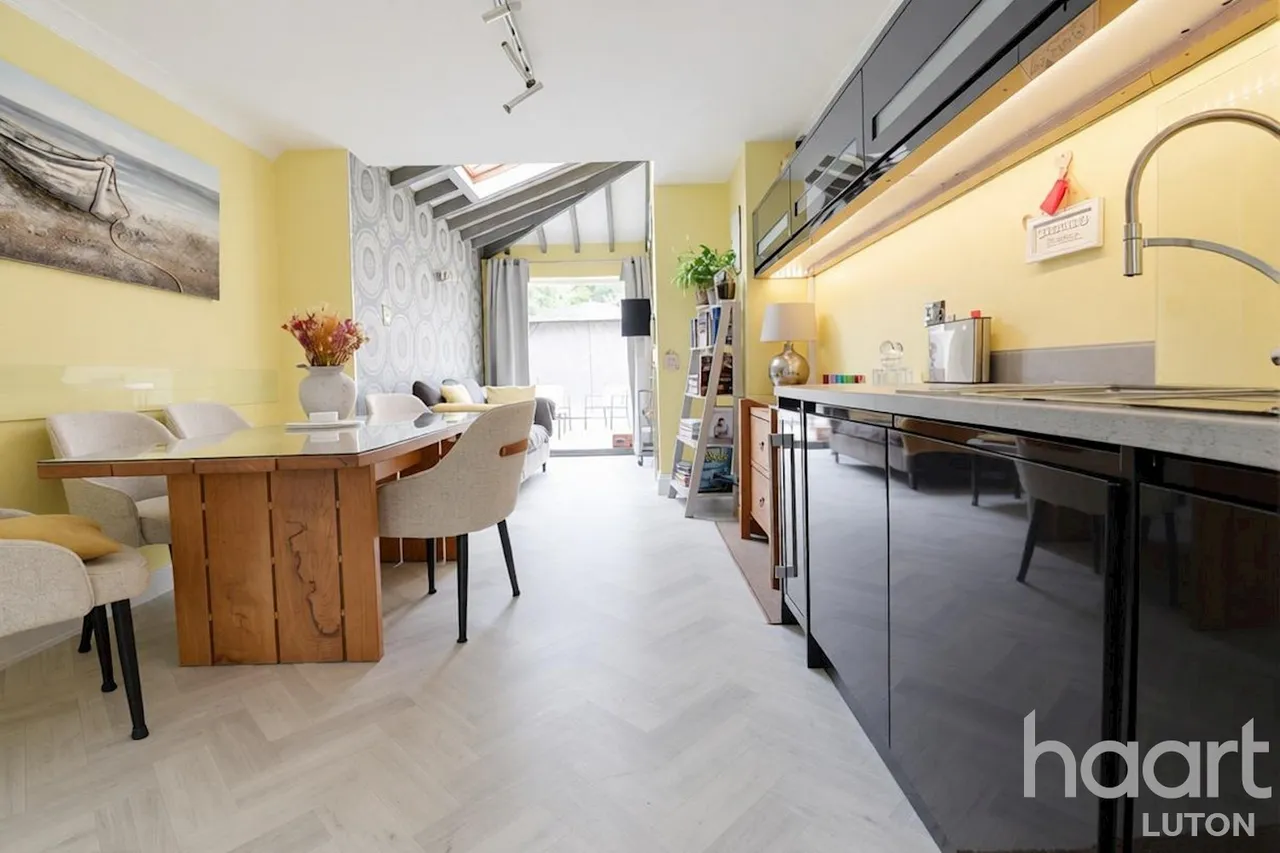 Markyate Road, Luton, LU1, photo 14