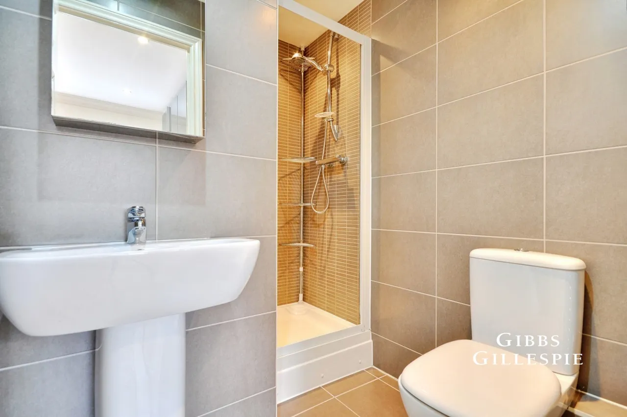 High Street, Rickmansworth Fees Apply, WD3, photo 4