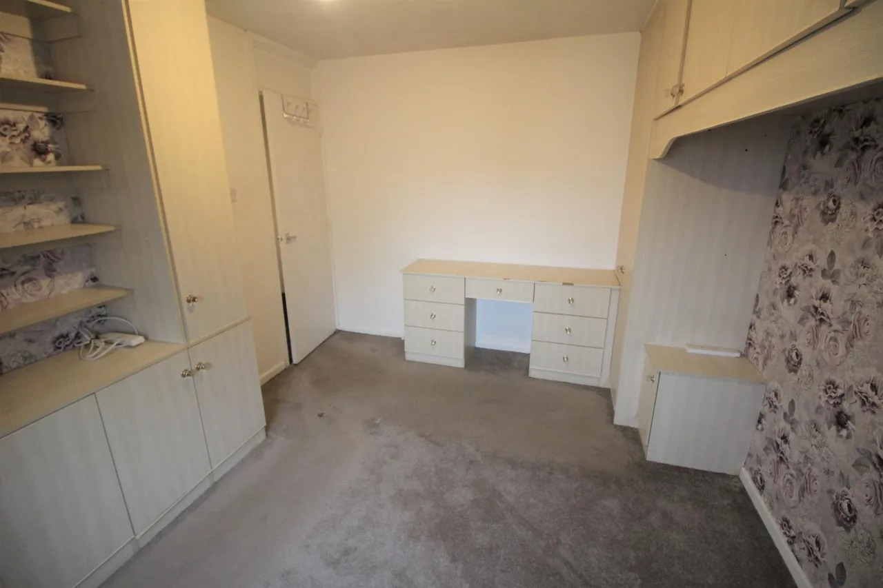 Glebe Street, Oldham, OL9, photo 6