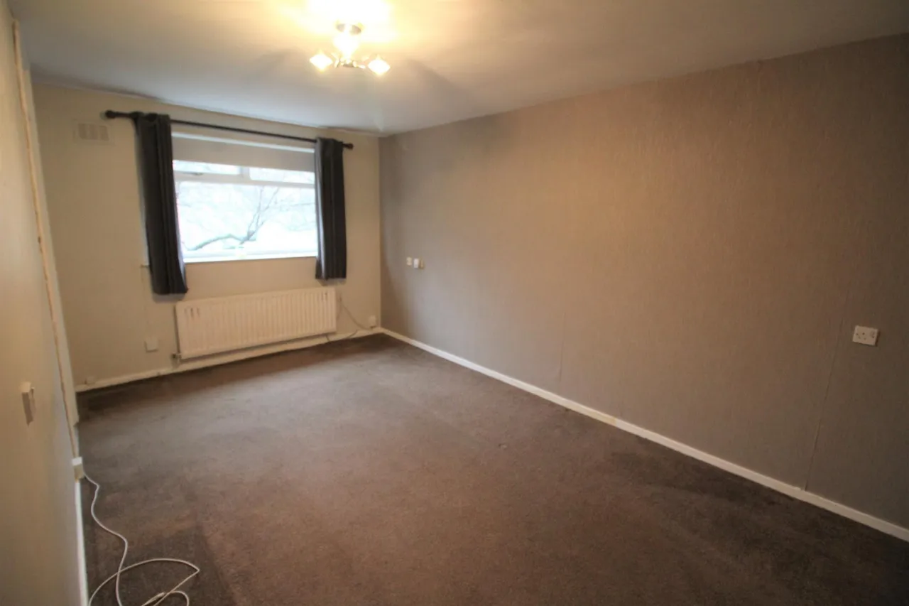 Glebe Street, Oldham, OL9, photo 2