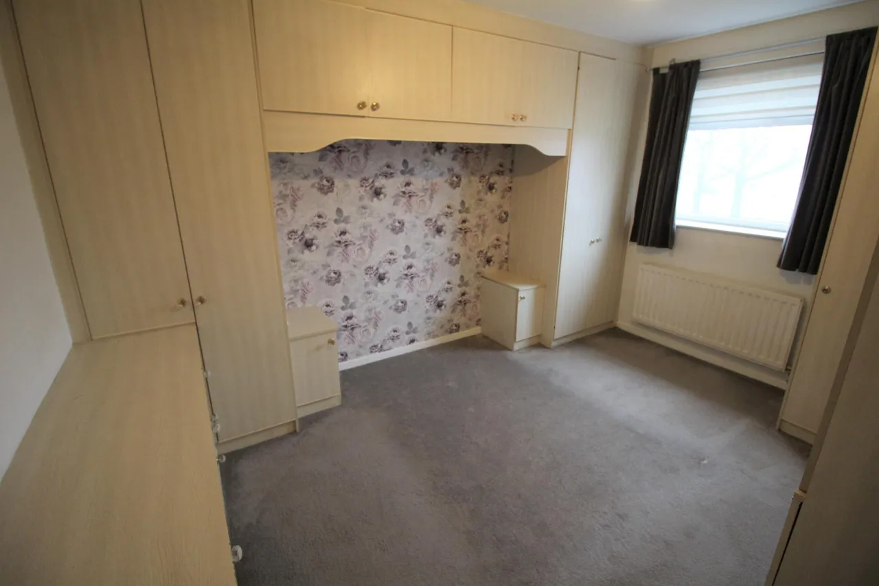 Glebe Street, Oldham, OL9, photo 5