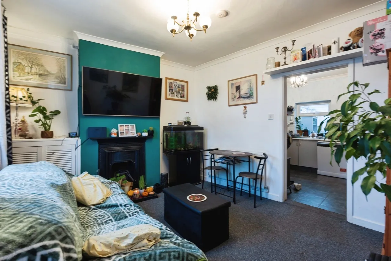 Eastern Avenue, Gloucester, Gloucestershire, GL4, photo 4