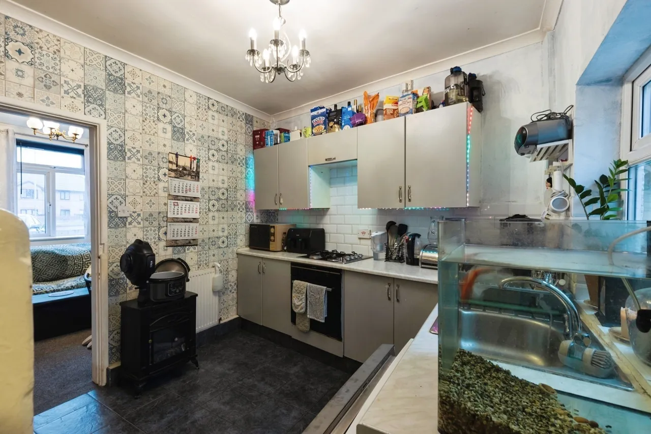 Eastern Avenue, Gloucester, Gloucestershire, GL4, photo 5