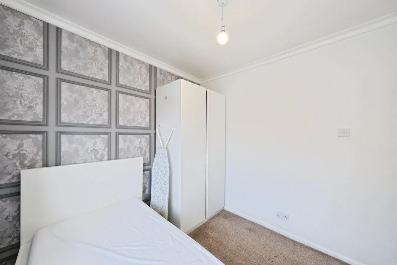 Southfield Road, Nottingham, NG8, photo 24