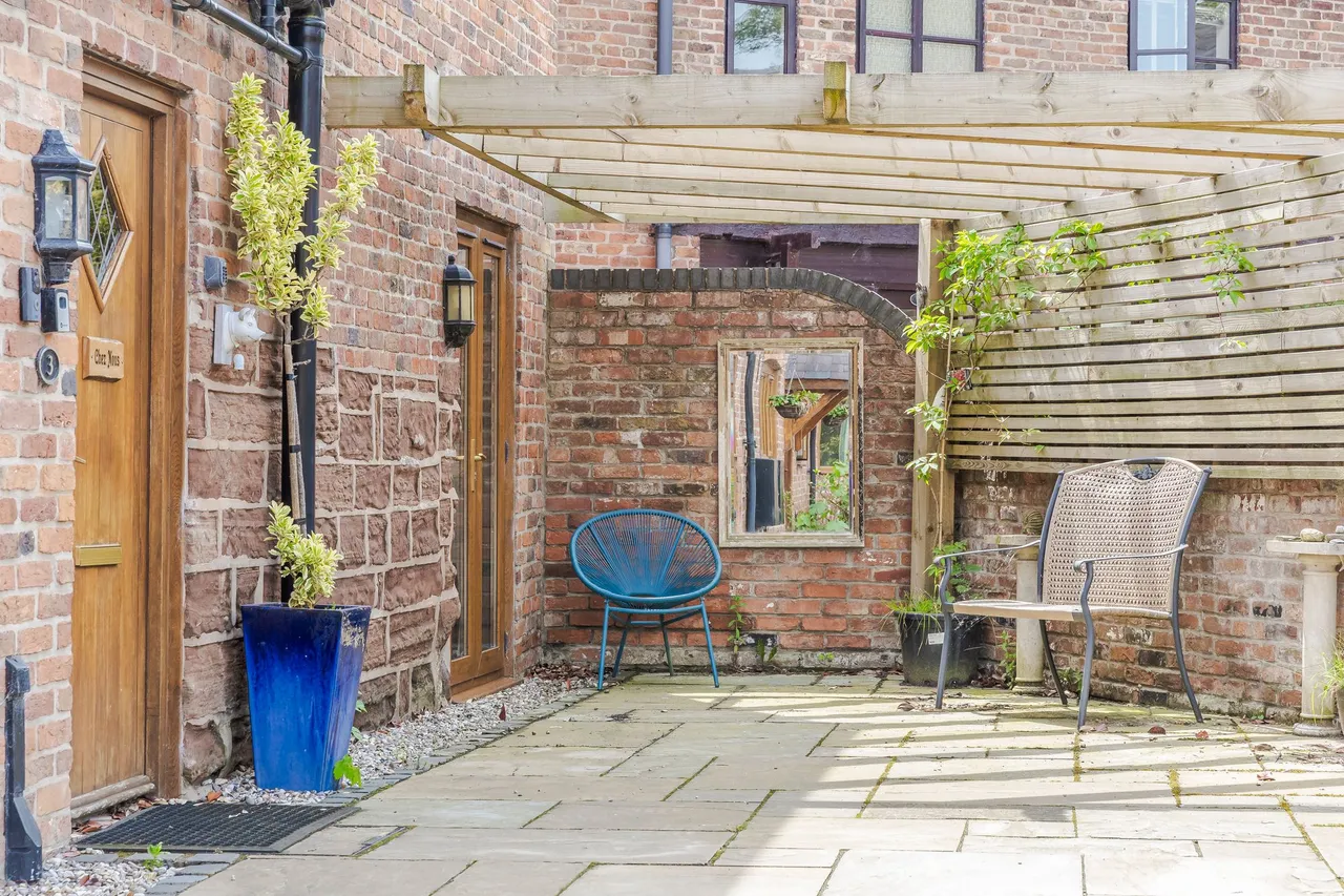 Tarporley Road, Tarporley, photo 25