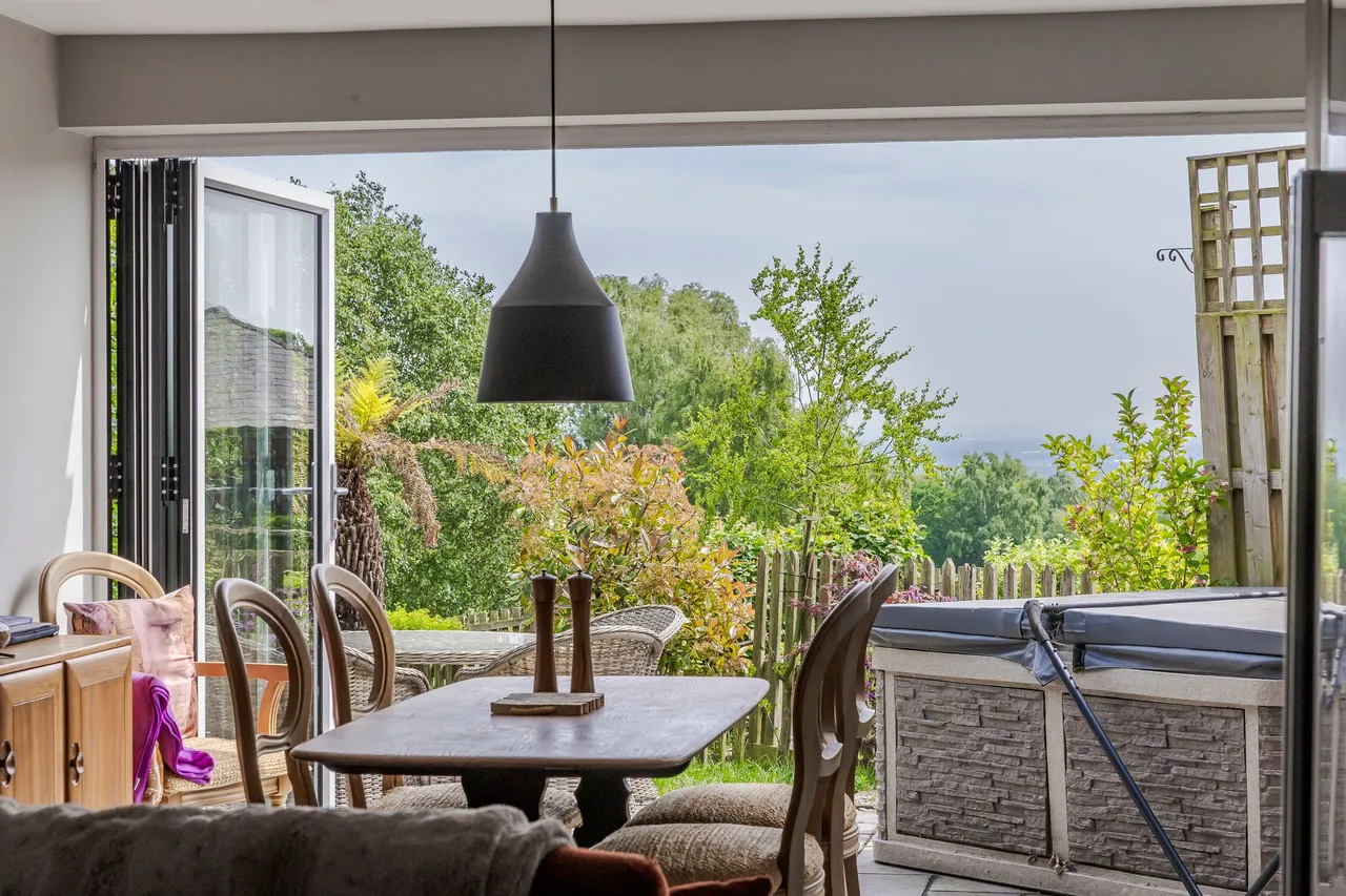 Tarporley Road, Tarporley, photo 12