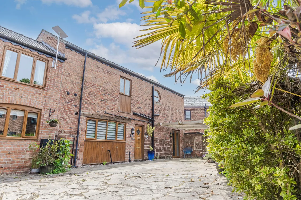 Tarporley Road, Tarporley, photo 26