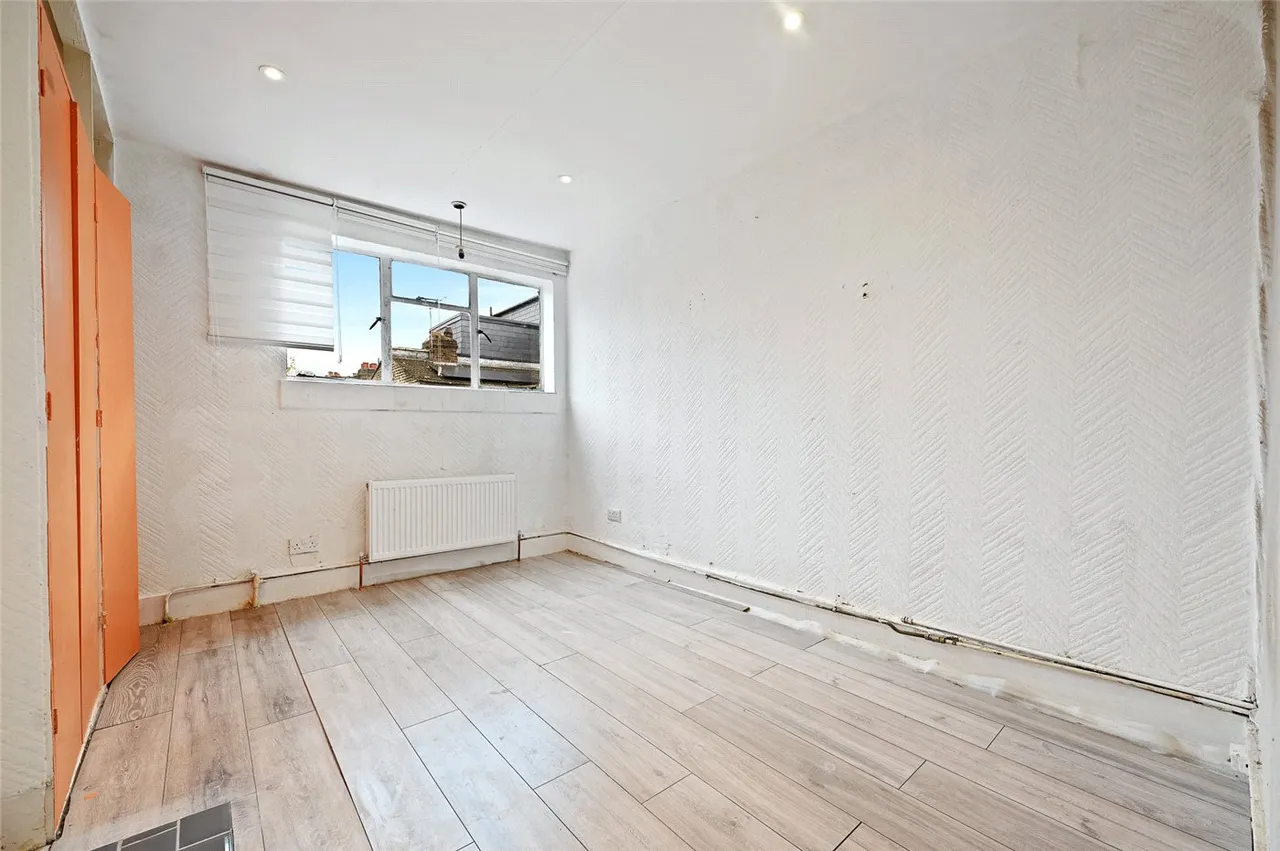 4 bed house for sale — Bloemfontein Avenue, London, W12